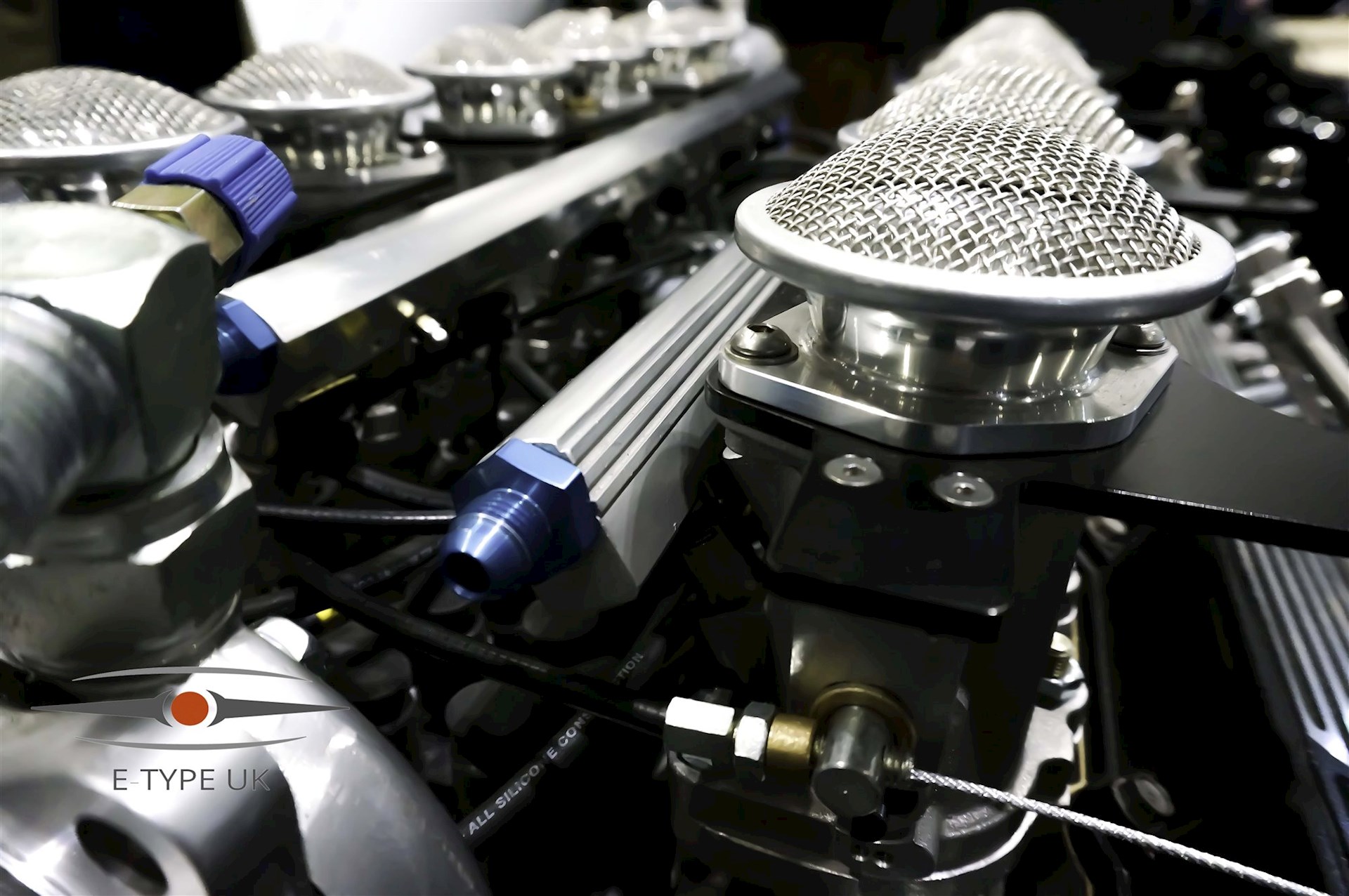 Fuel Injection Upgrades For V12 & 6Cylinder Jaguar ETypes